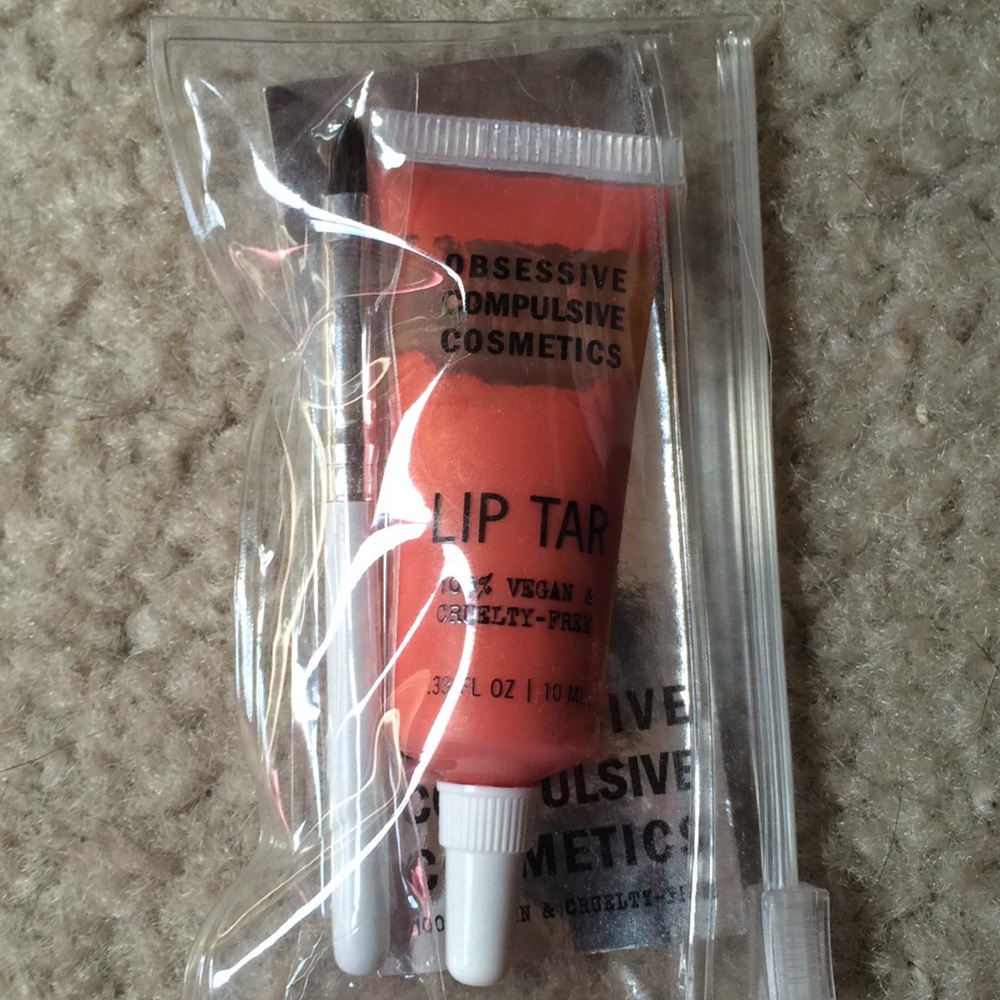 OCC Lip Tar in Electric Grandmother